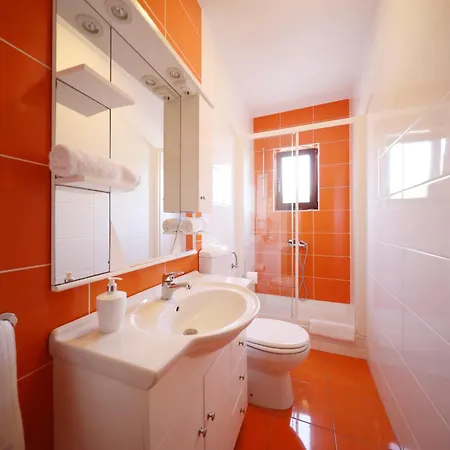Apartment Hablando Apartments-70m From The Sea