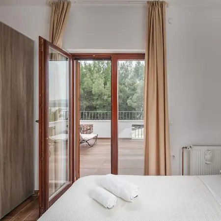 Apartment Hablando Apartments-70m From The Sea Pridraga